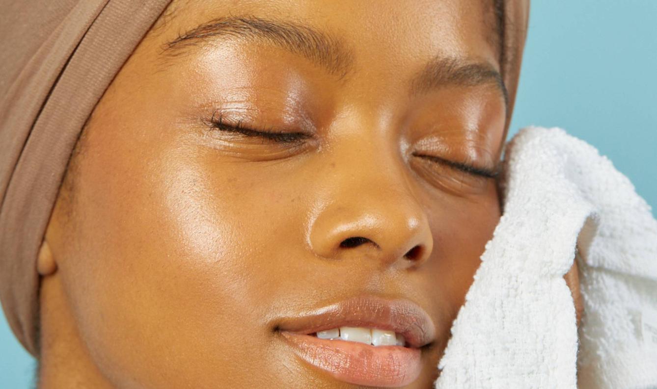 How Can I Create a Skincare Routine for Oily Skin?